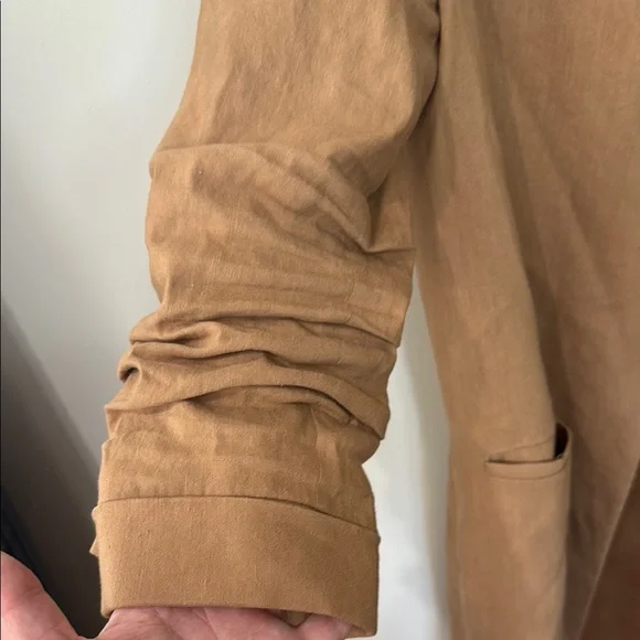 Alice + Olivia Muriel Scrunched Sleeve Coat - Picture 6 of 7